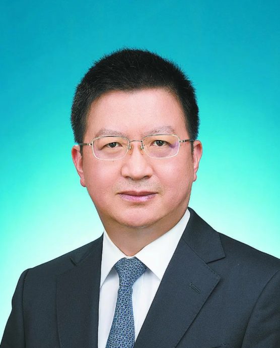 国务院任命汪洋为国务院副秘书长