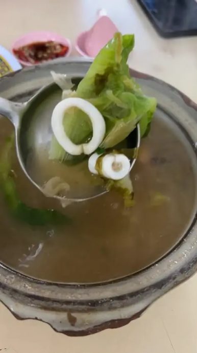 视频|RM27海鲜汤只有一条虾 网民:别人吃剩的?