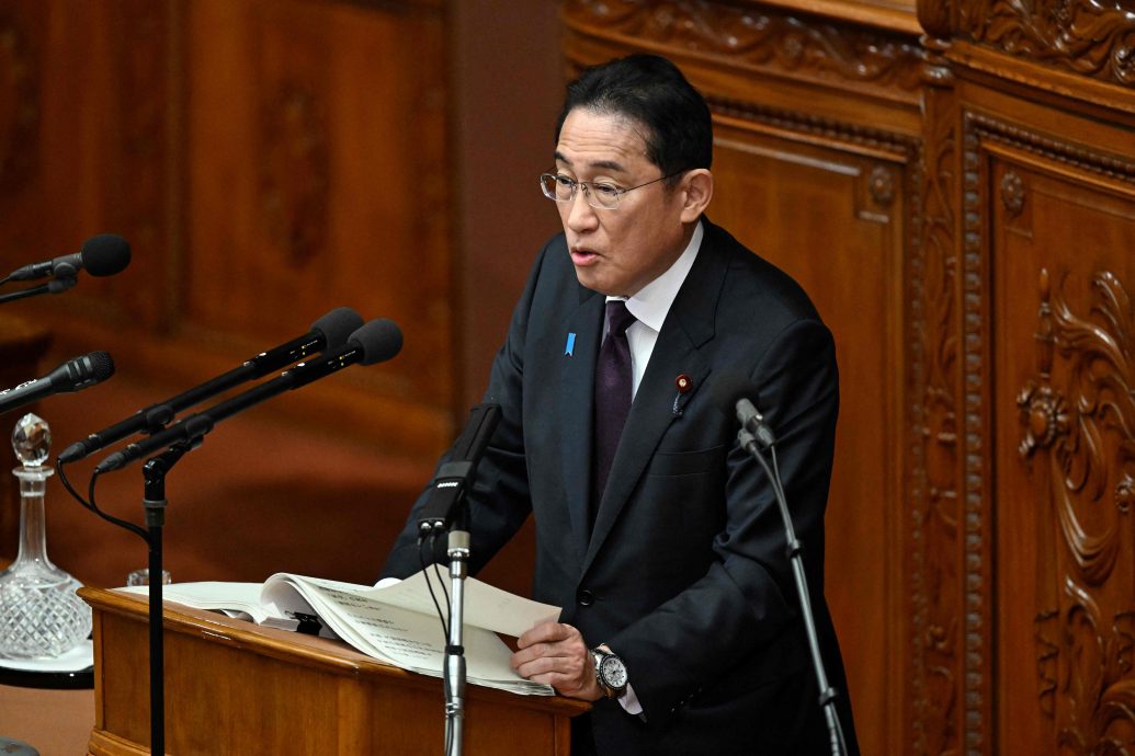 配图 岸田表明打破执政党金钱政治决心 再为丑闻致歉