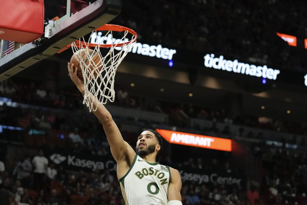 NBA|征战18季终加盟费城家乡队 罗利实现“回家打球”心愿