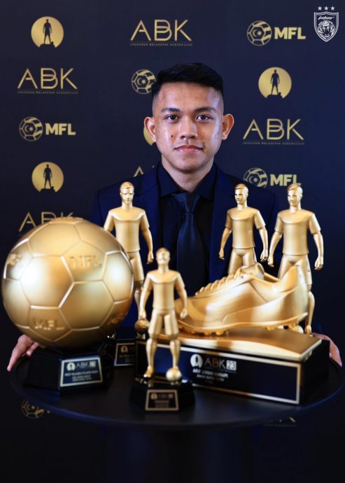 2023年国家足球奖|JDT横扫9奖成大赢家 阿里夫连续3年膺MVP