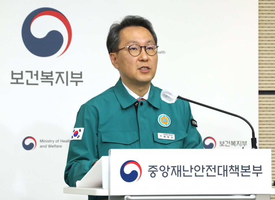 坚持不返岗! 韩国: 7000名离岗医生将被吊销执照 处分不可逆