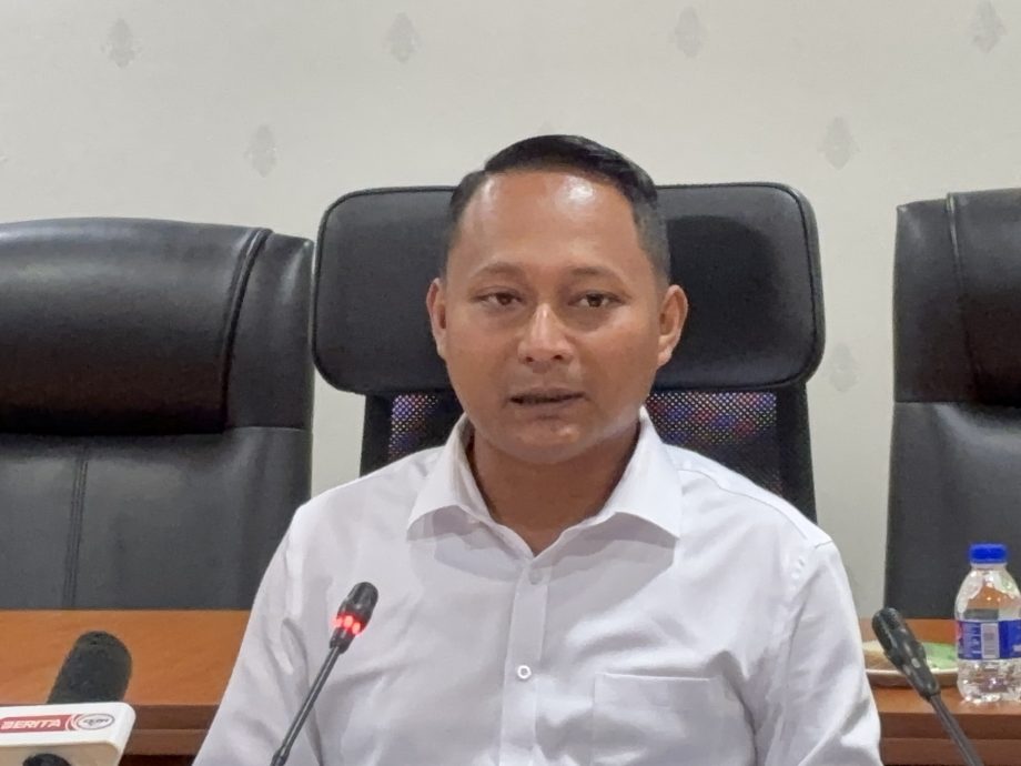 求真:网传四年级华小生中暑逝世 阿兹南澄清:无关中暑