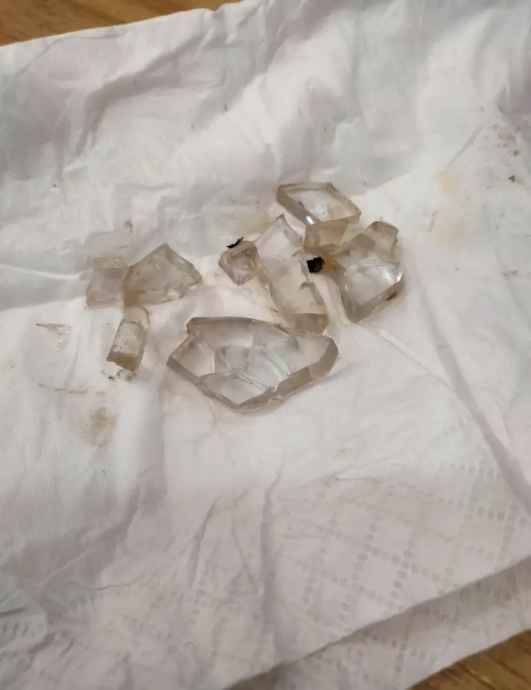 Mamak档冰Milo发现玻璃碎片 网民:可能用了劣质冰块