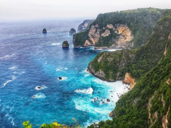【印尼】珀尼达岛(Nusa Penida)●海蓝深邃