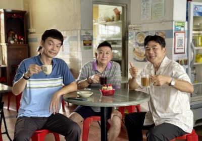 【戏说喜剧/02】新加坡喜剧演员、导演梁志强:走写实喜剧路线,演对了它就是爆笑点