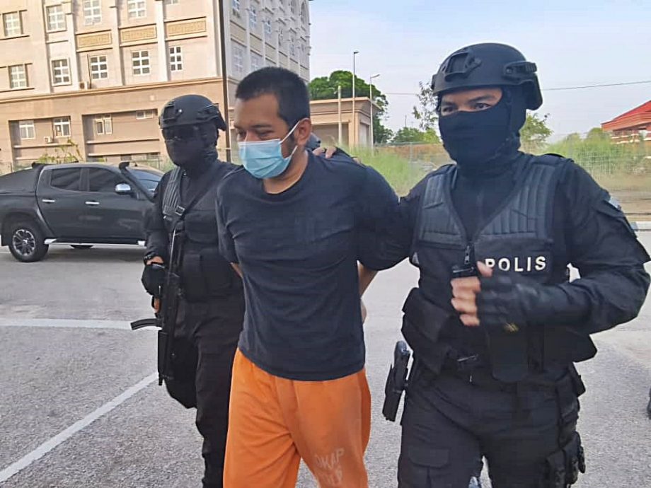 全国:(已签发)国际机场枪击案被告在哥打峇鲁地庭面控,被告不认罪。