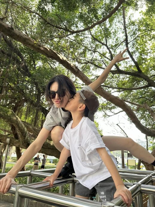 感性祝福儿子7岁生日 Ella喊话“对你没有期待”