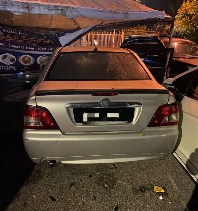 (有一图)男子驾车撞警被开枪打伤头部