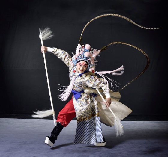 叶伟章/当传统走入现代──国光新美学魔幻演出