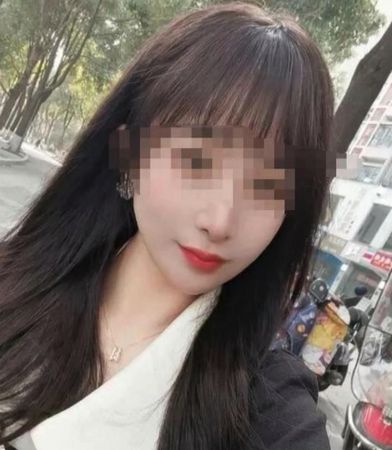 家暴16次 中国女子“终身挂粪袋”还离不了婚
