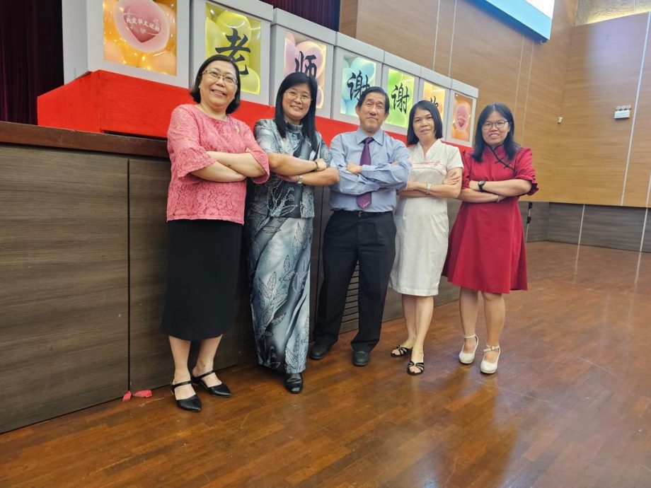 听!华文老师讲故事/陈龙喜