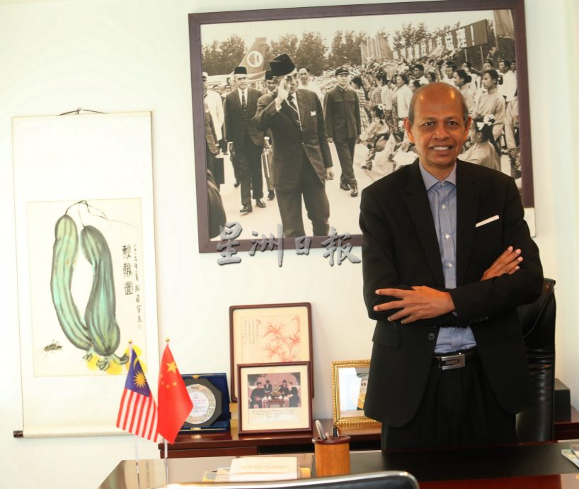 每日一篇/马中友好协会会长马吉德/马中建交50周年