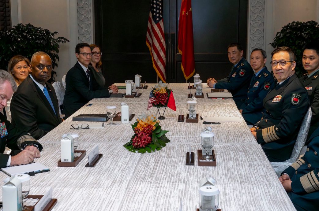 (头)中美防长在新加坡会晤 五角大楼:关切大陆在台海军事活动