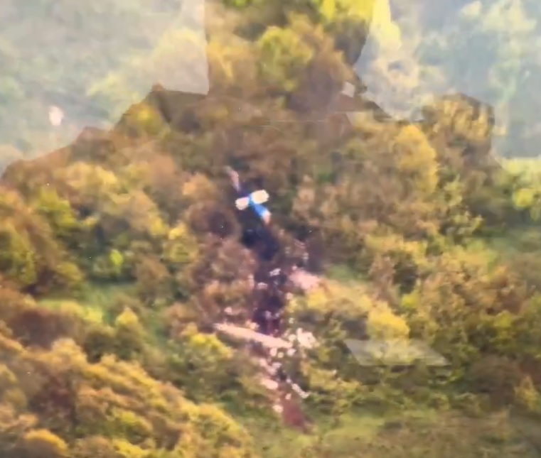 (视频)现场空拍画面曝光 直昇机“严重烧毁” 现场无生命迹象