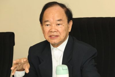 12/6见报∕闯关成功,友族生念独中