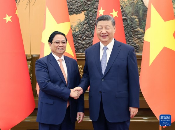 习近平晤越南总理 强调妥善处理海上问题