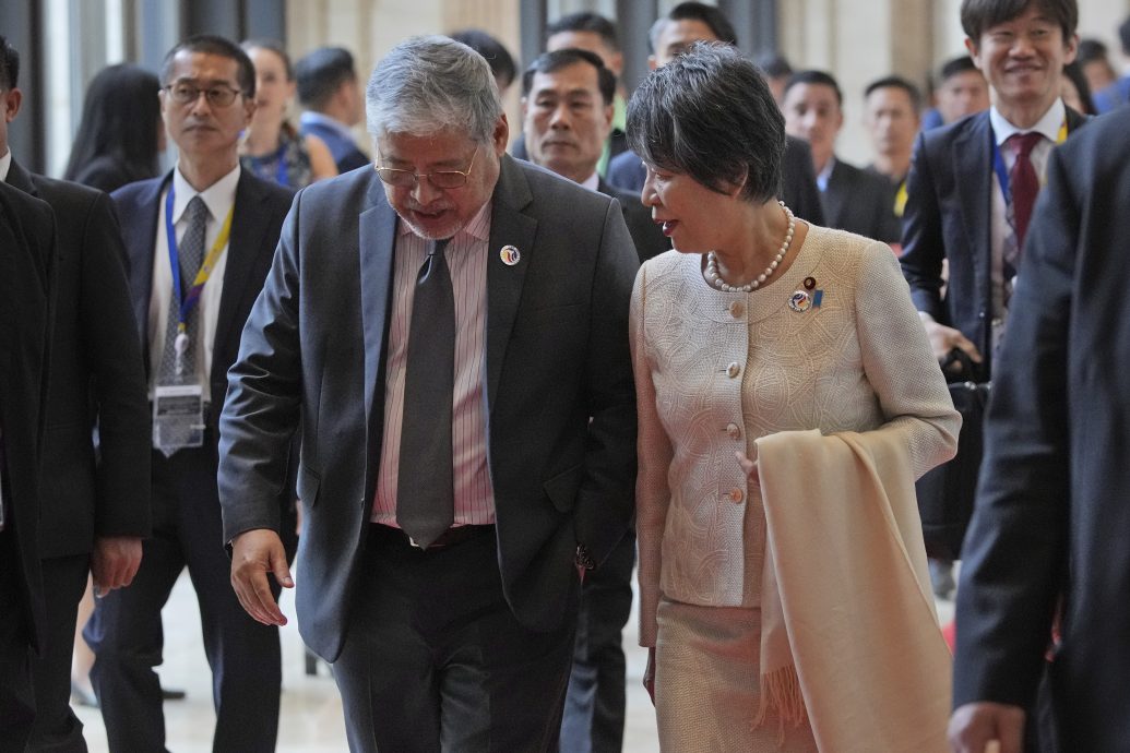 天下事主文)印尼外长重申 东盟绝不能成为强权代理人 警戒“星星之火,可以燎原”