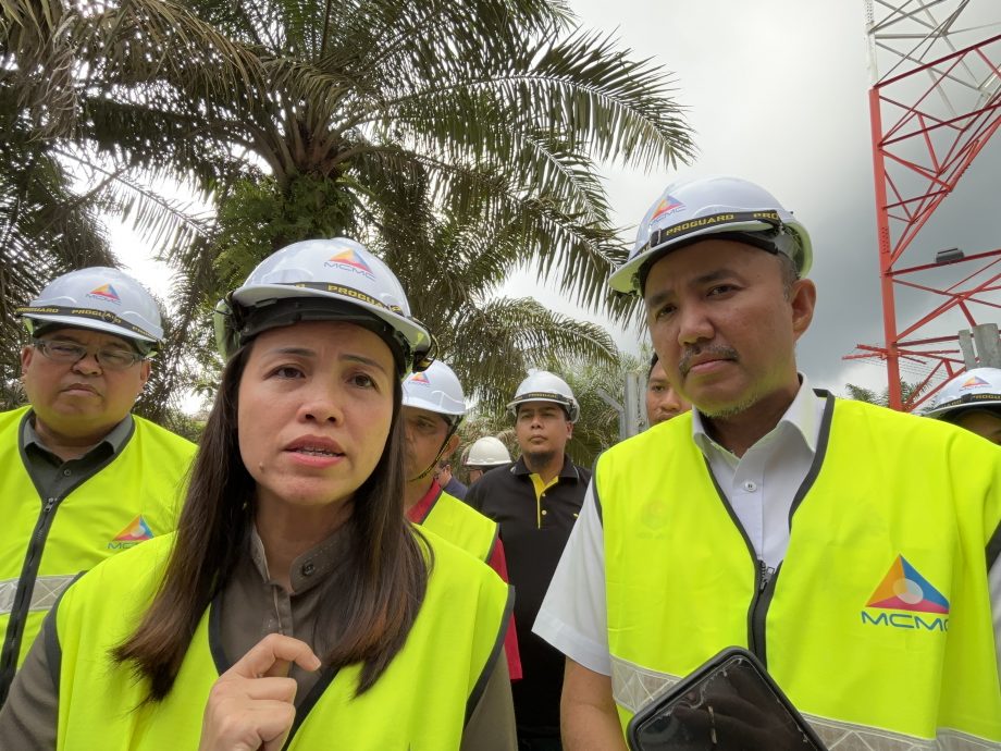 张念群:通讯部不满意 东马建设电讯塔工程进度