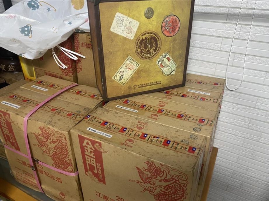 铁粉昔钱砸买封麦纪念酒 江蕙复出惹不爽被骂诈欺