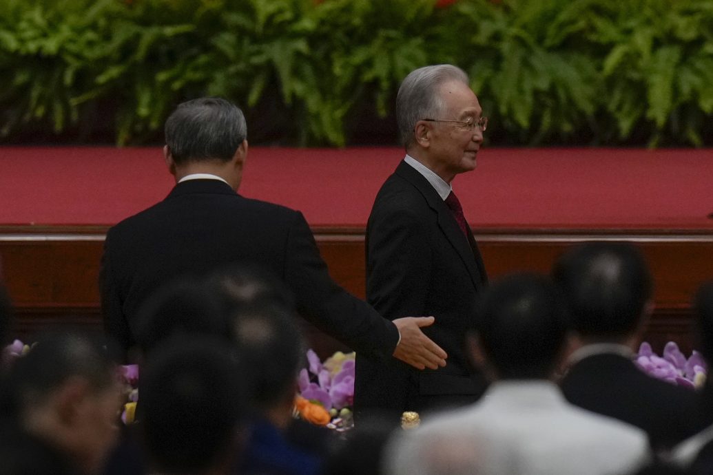 习近平国庆演说:要居安思危 坚决战胜风险挑战
