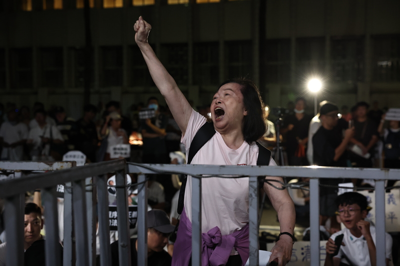 柯文哲候审室过夜 法院最快下午羁押声请