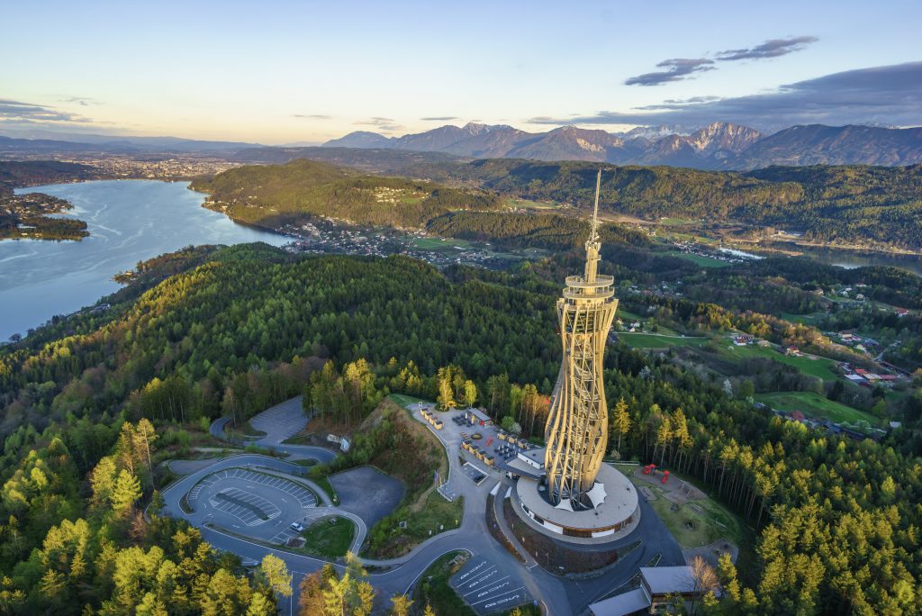 皮拉米登科格尔山高塔竞速赛|远征奥地利世界最高木塔 苏为庆带回亚军