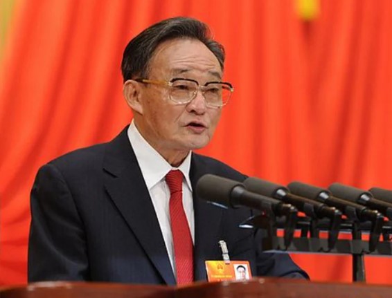 吴邦国逝世享寿84岁 天安门下半旗悼念
