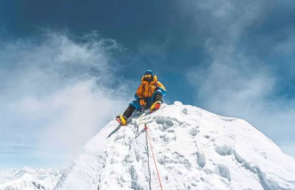拼盘 18岁登14座8000公尺顶峰 向敢于梦想的雪巴人致敬 尼泊尔登山家缔最年轻新猷