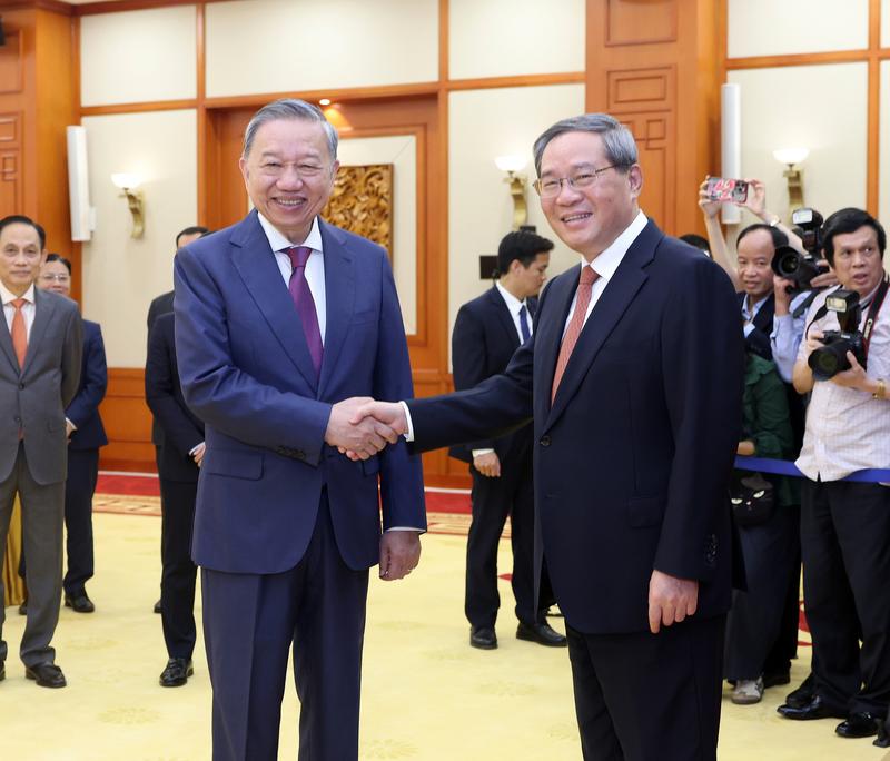 李强晤越共总书记 苏林提议更好地解决南海分歧