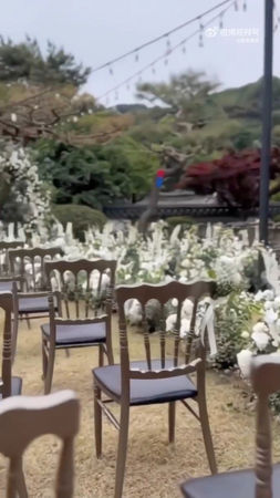 泫雅、龙俊亨结婚场地提前曝光 婚礼纯白花束簇拥