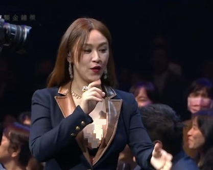 金钟奖59|吴姗儒产后爆乳主持 吴宗宪笑骂:谁让你穿这样?