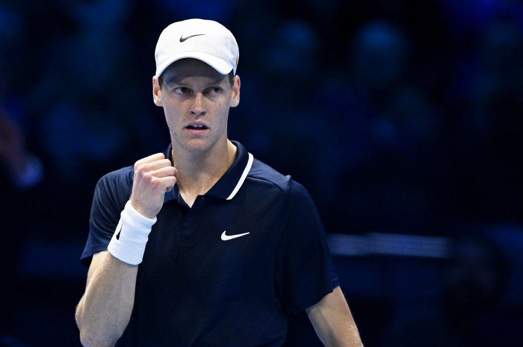 ATP年终总决赛| 直落2盘挫梅德维德夫 辛纳全胜姿态闯4强