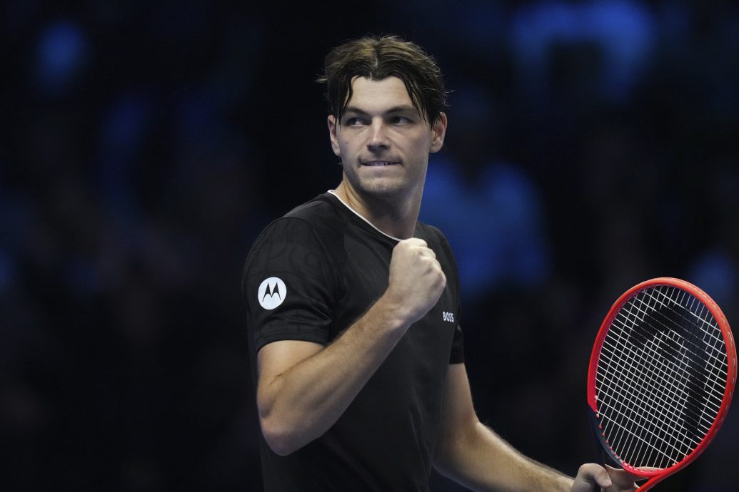 ATP年终总决赛|弗里茨完胜梅德维德夫 辛纳主场开门红