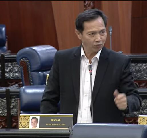 国会//兰瑙国会议员指控只批工程给巫统党员 鲁比雅:乡村区域部从未考量政党因素