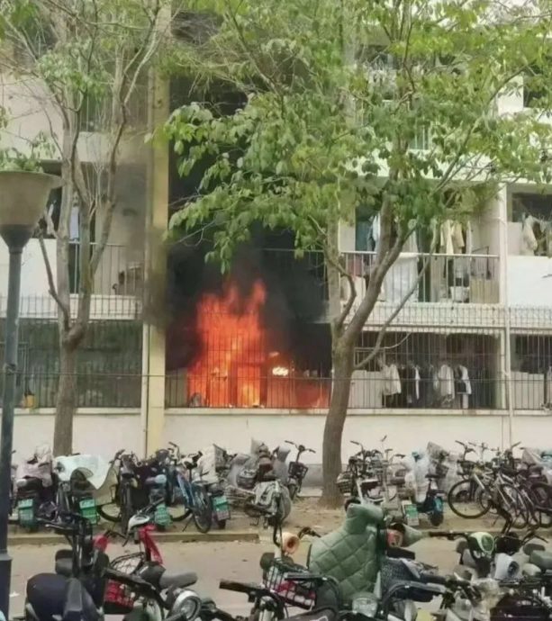 山东一大学火灾逃生需刷脸 校方称为保障安全惹议