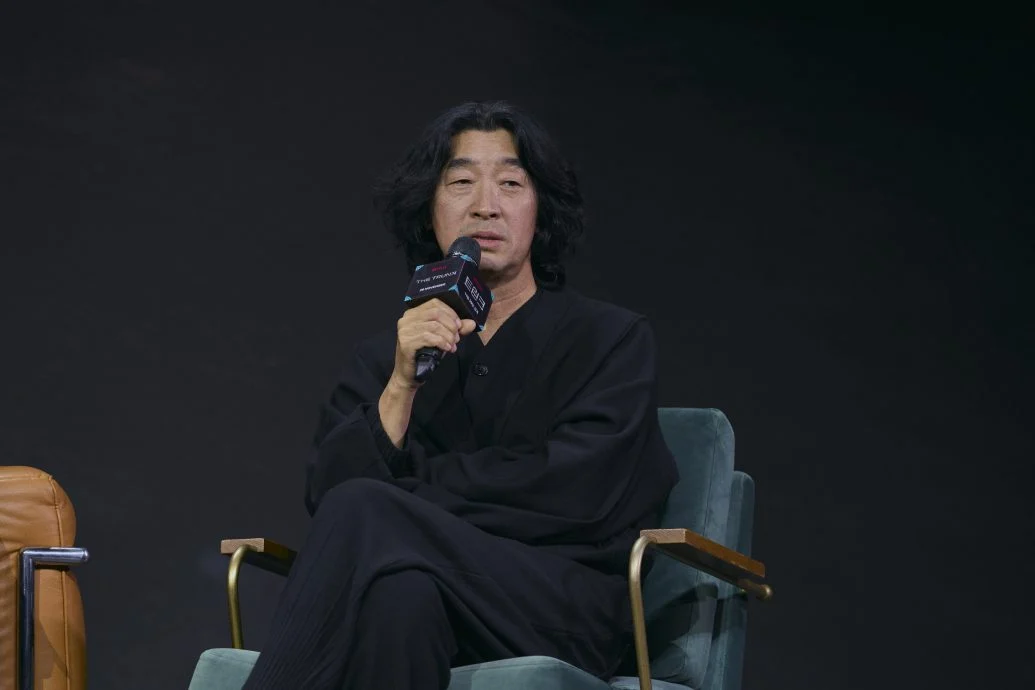 无惧肉搏徐玄振怕冲凉戏 孔刘紧急吃草减重