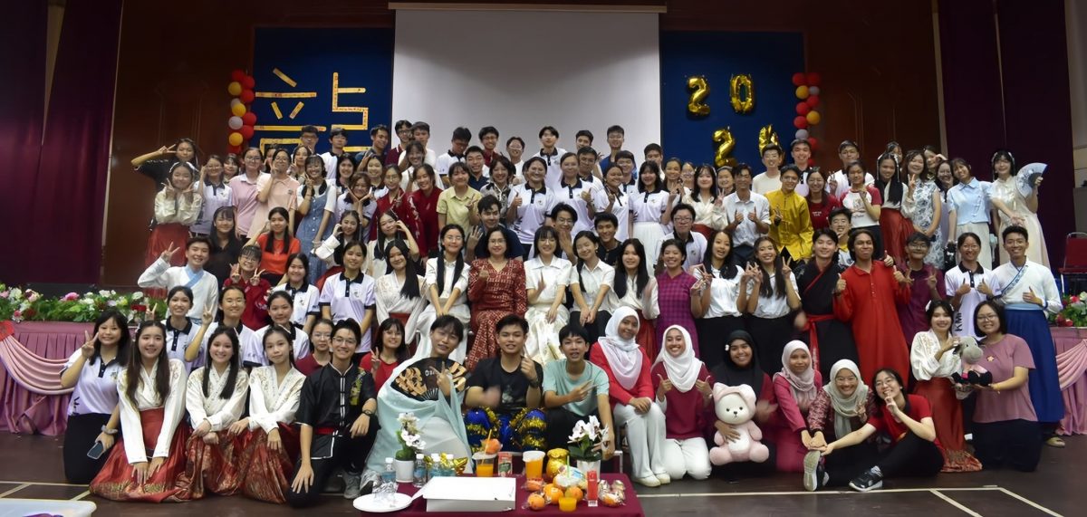 霹:学海学记/中国传统文化表演看这里 霹大学预科班学生多才多艺