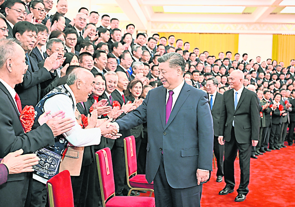 习近平:两岸同胞一家亲 “谁也不能阻统一大势”