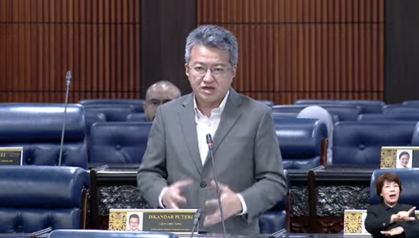 刘镇东:2023至今年6月 政府批准投资金额4895亿