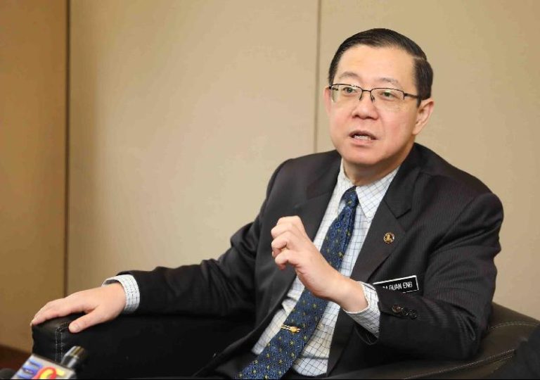 林冠英:医疗保费若飙高40%至70%,可能就会搞出人命。。