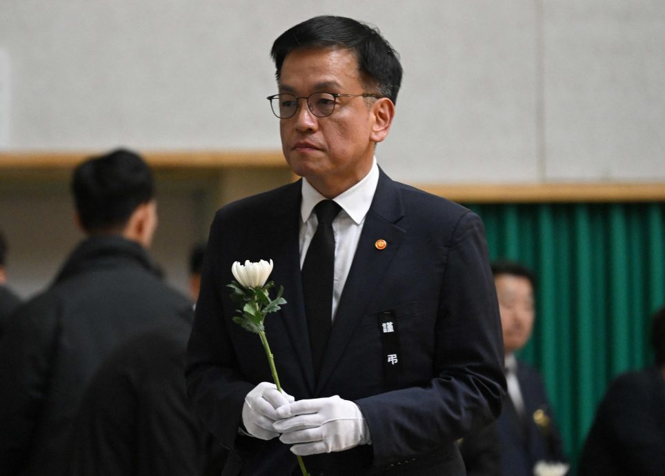 被举报涉谋划参与及协助实施内乱 韩国代“代总统”崔相穆被警方立案调查