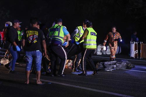(全国版)南北大道死亡车祸夺7命,罗里脱落的车轮是肇因
