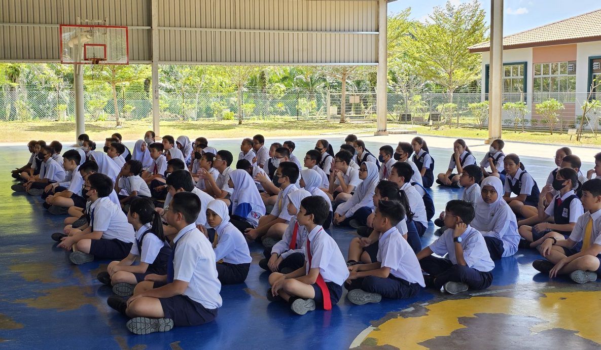 主文(大北马)年轻人/新民独中 小学招生(主文)