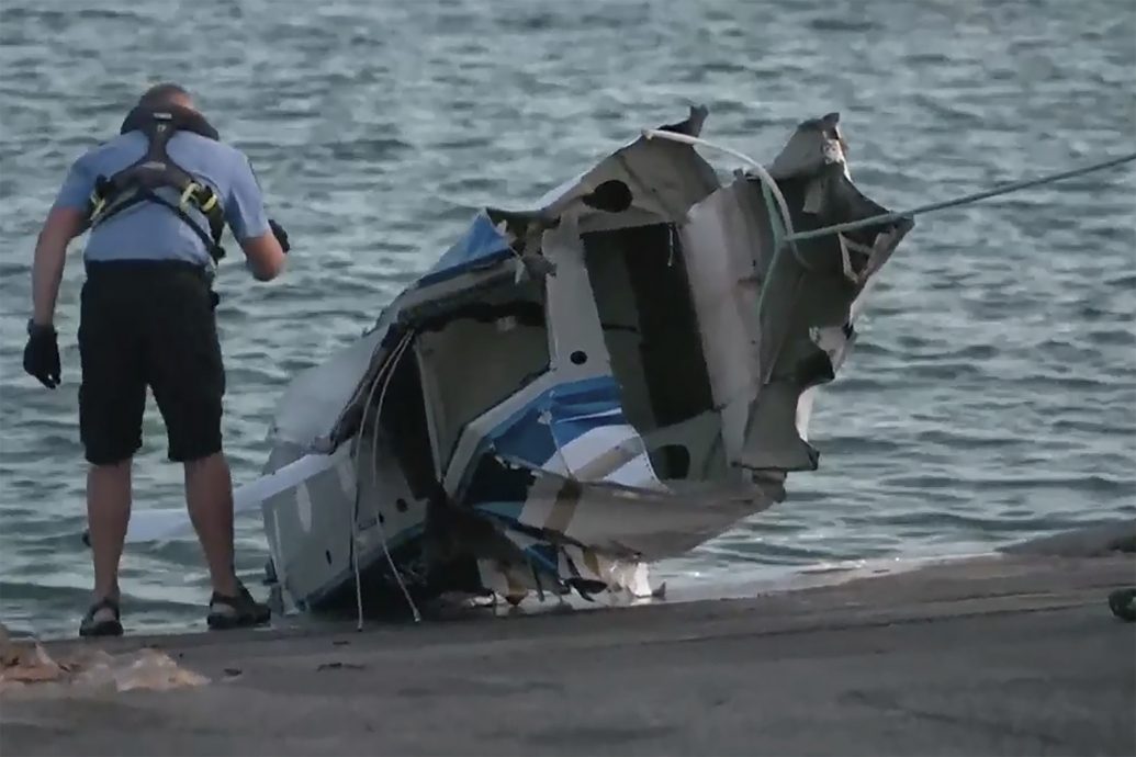 水上飞机西澳旅游胜地附近坠海 3人罹难