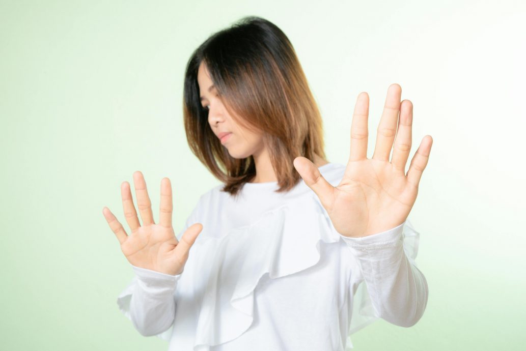 买电动车掀议 24岁自闭儿治疗师存3万令吉付首期 “每一分钱都是自己赚的!”