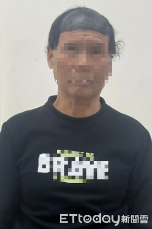 供Newswire:七旬男马克笔涂黑秃顶进超市 偷6令吉偷火锅料被捕
