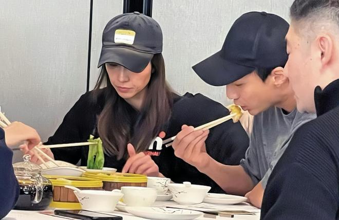 带徐少强之子返香闺 姚子羚秘谈姊弟恋?