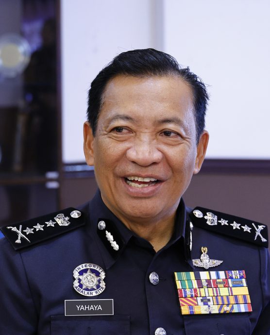 彭亨总警长拿督斯里耶哈也指出,警方已经向自称将与彭亨州王储东姑哈山纳结婚的女子法丽达(Faridah Daud)录取口供