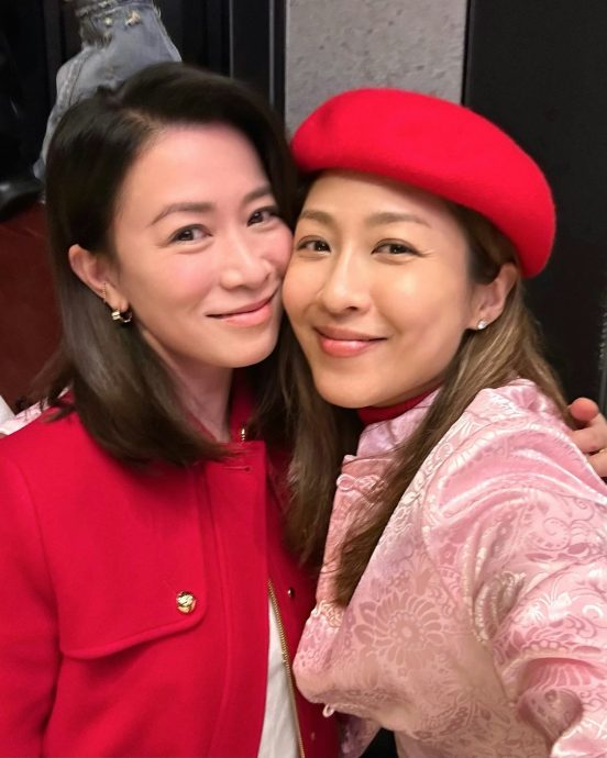 曾传与胡杏儿有心结 佘诗曼看烟花同场不同框